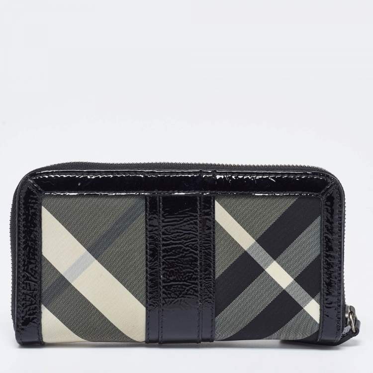 Pre Owned Burberry Grey/Black Patent Leather and Nylon Penrose Flap Wallet