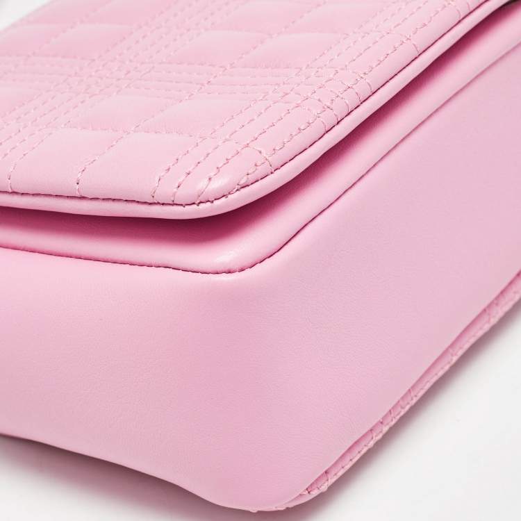 مملوكة مسبقًا Burberry Pink Quilted Leather Small Lola Chain Shoulder Bag