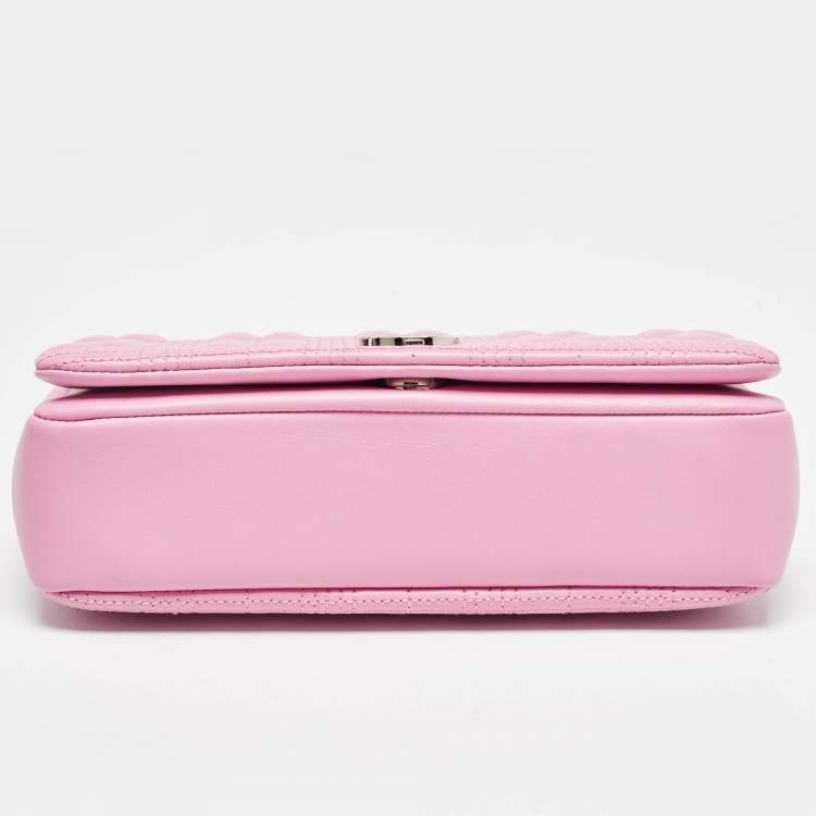 مملوكة مسبقًا Burberry Pink Quilted Leather Small Lola Chain Shoulder Bag