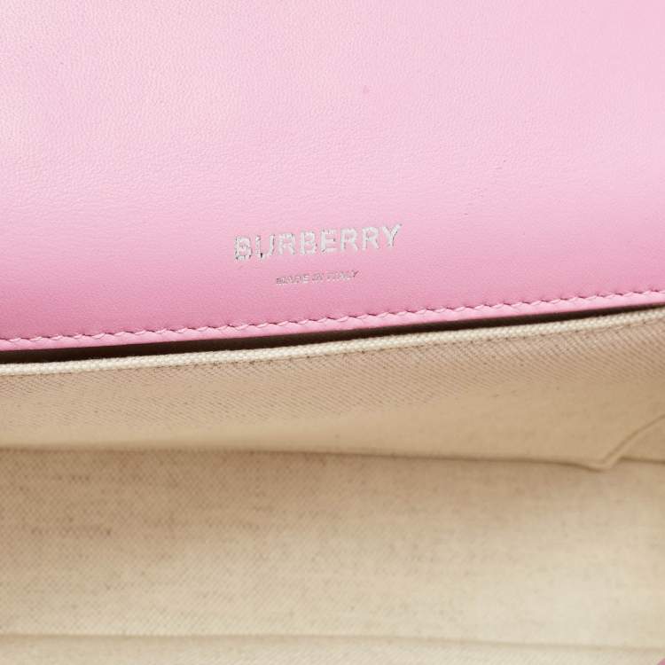 مملوكة مسبقًا Burberry Pink Quilted Leather Small Lola Chain Shoulder Bag
