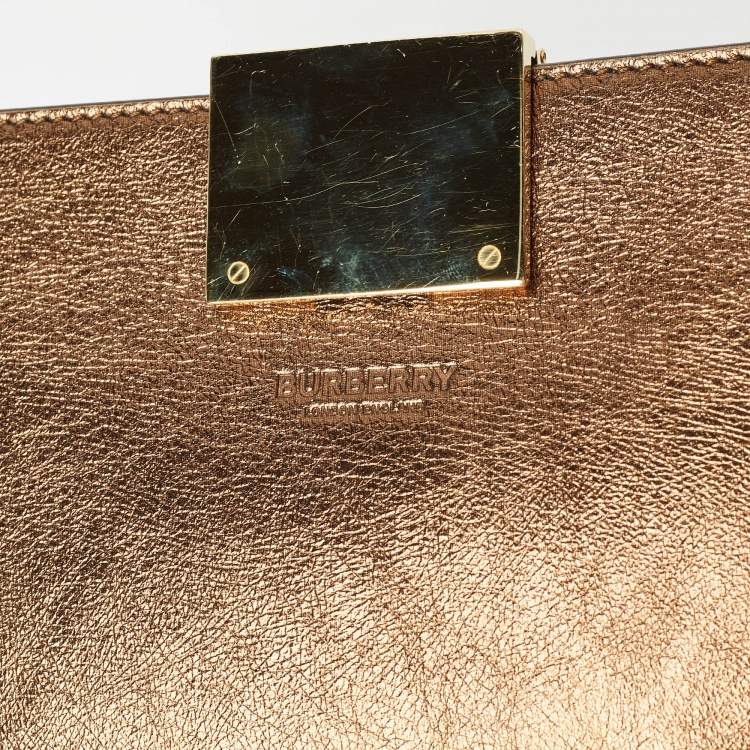 Pre Owned Burberry Bronze Leather Studded Olympia Clutch