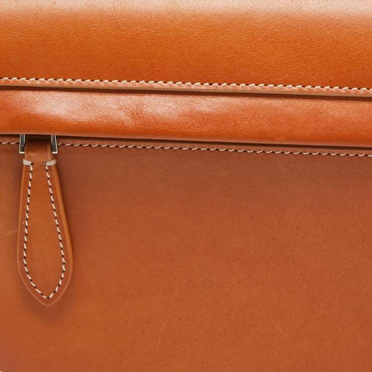 Pre Owned Burberry Pale Orange Leather Small Olympia Shoulder Bag