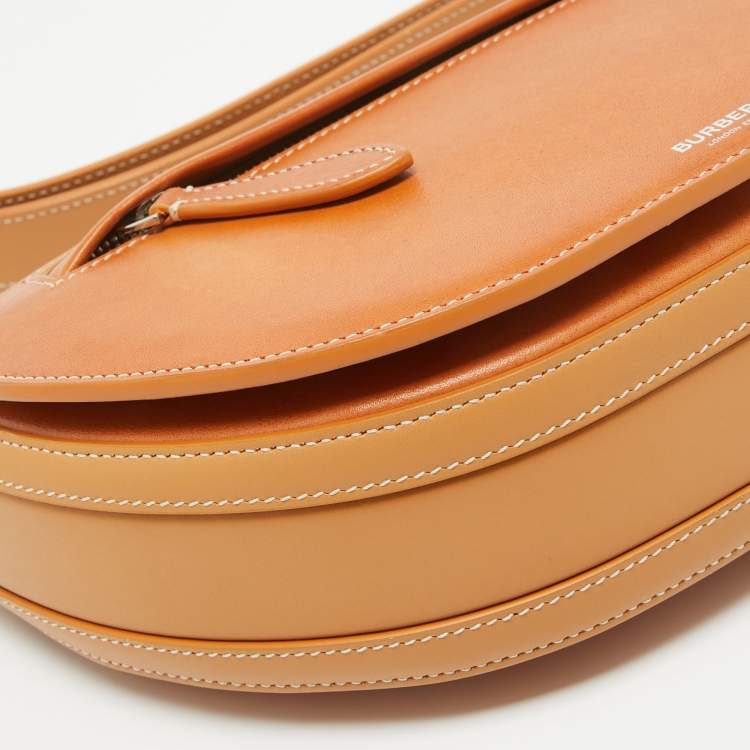 Pre Owned Burberry Pale Orange Leather Small Olympia Shoulder Bag
