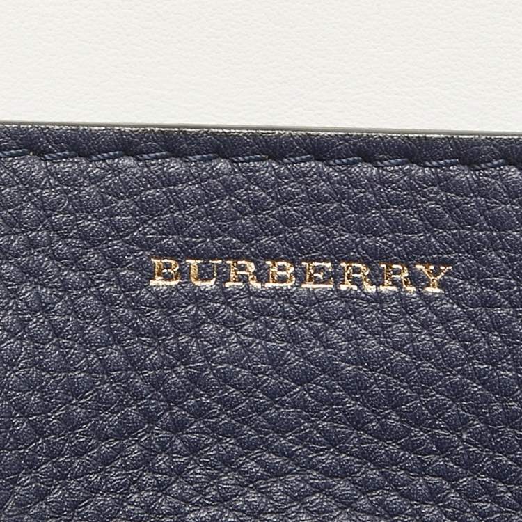 Pre Owned Burberry Navy Blue/White Leather Large Belt Bag