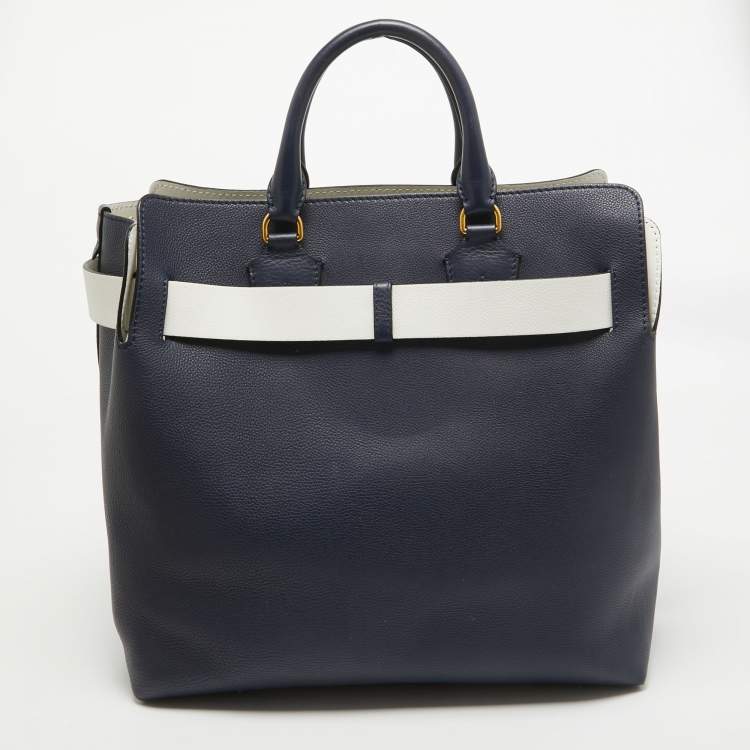 Pre Owned Burberry Navy Blue/White Leather Large Belt Bag