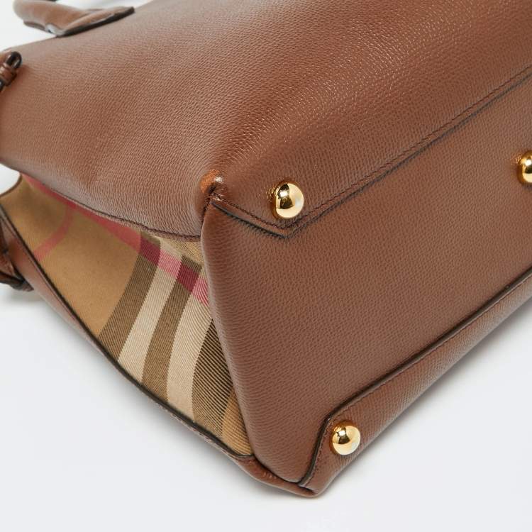 Pre Owned Burberry Brown Leather and House Check Fabric Medium Banner Tote