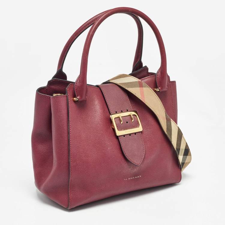 Pre Owned Burberry Burgundy Leather Buckle Tote