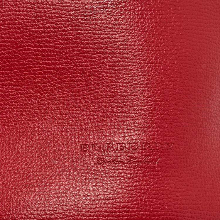 Pre Owned Burberry Red Leather Small Lorne Bucket Bag