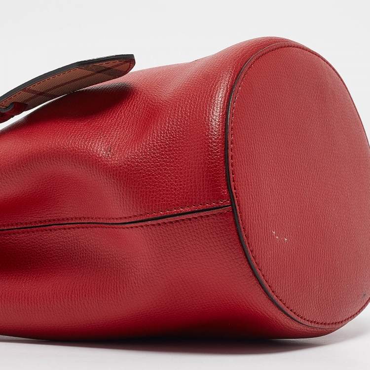 Pre Owned Burberry Red Leather Small Lorne Bucket Bag