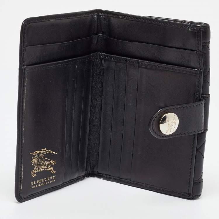 Pre Owned Burberry Black Leather TriFold Compact Wallet