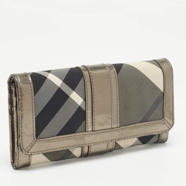 Pre Owned Burberry Metallic Nova check Nylon and Leather Penrose Continental Wallet