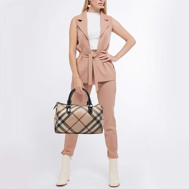 Pre Owned Burberry Black/Beige Nova Check Medium PVC and Patent Leather Chester Boston Bag
