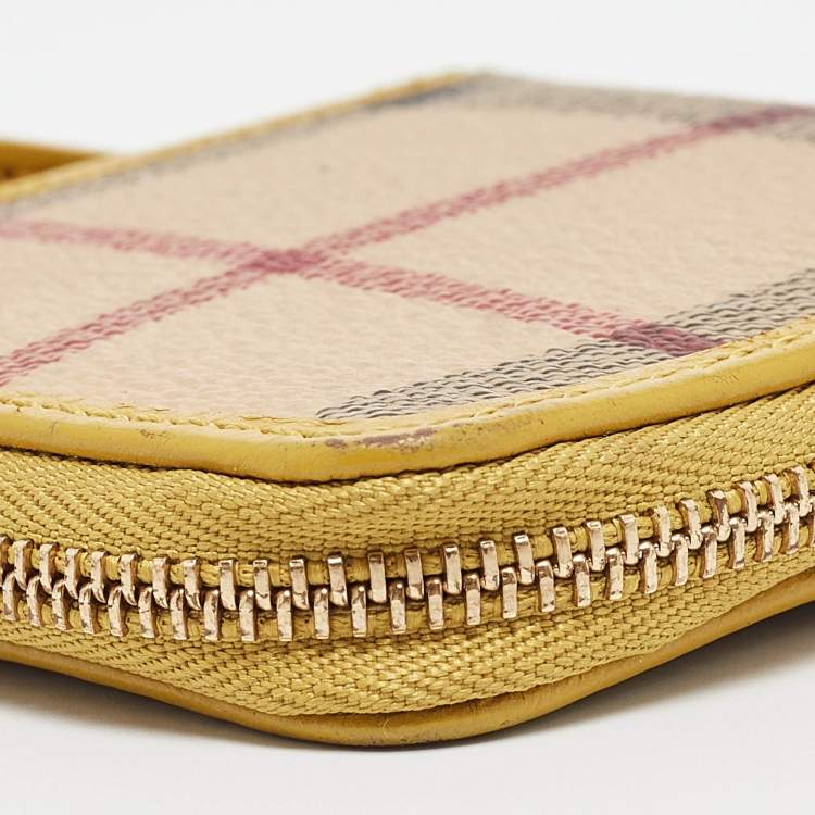 Pre Owned Burberry Beige/Yellow Haymarket Check PVC and Leather Coin Purse