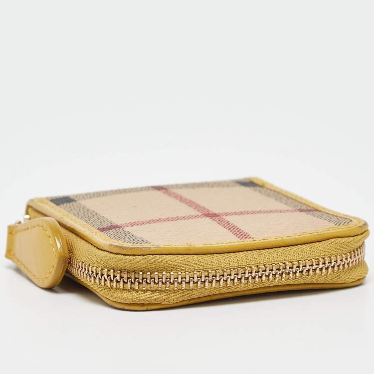 Pre Owned Burberry Beige/Yellow Haymarket Check PVC and Leather Coin Purse