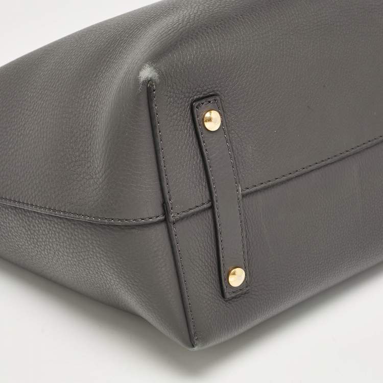 Pre Owned Burberry Dark Grey Leather Medium Belt Tote