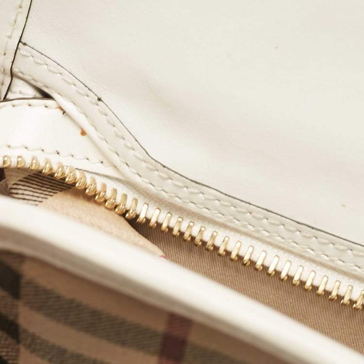 Pre Owned Burberry White/Beige Haymarket PVC and Leather PVC Minford Satchel