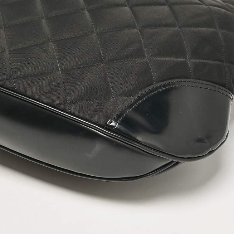 Pre Owned Burberry Black Quilted Nylon Brooke Hobo
