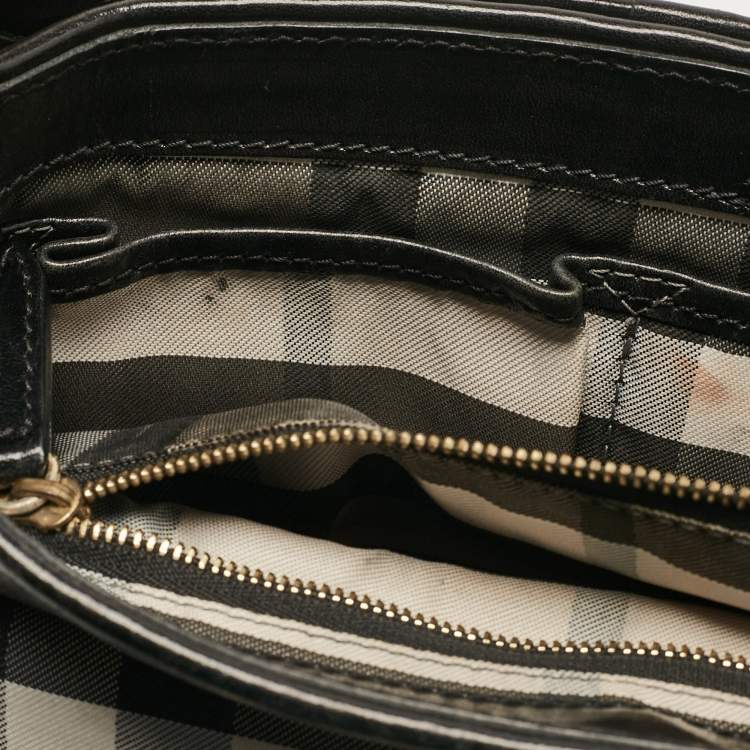 Pre Owned Burberry Black Leather Flap Shoulder Bag