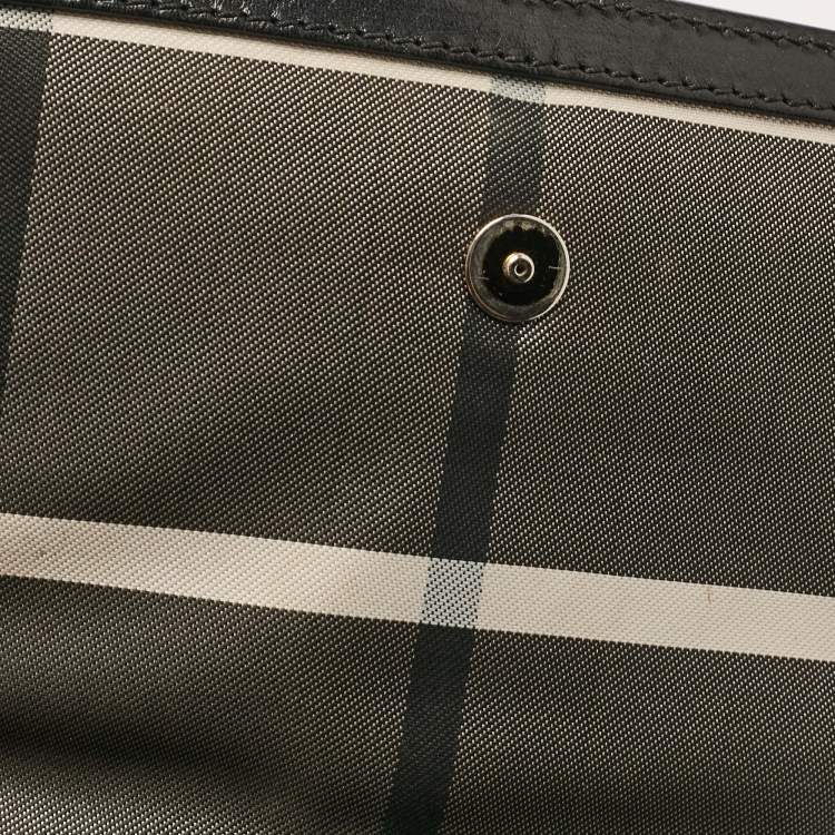 Pre Owned Burberry Black Leather Flap Shoulder Bag