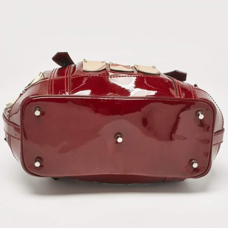 Pre Owned Burberry Red Nova Check Patent Leather Warrior Drawstring Tote