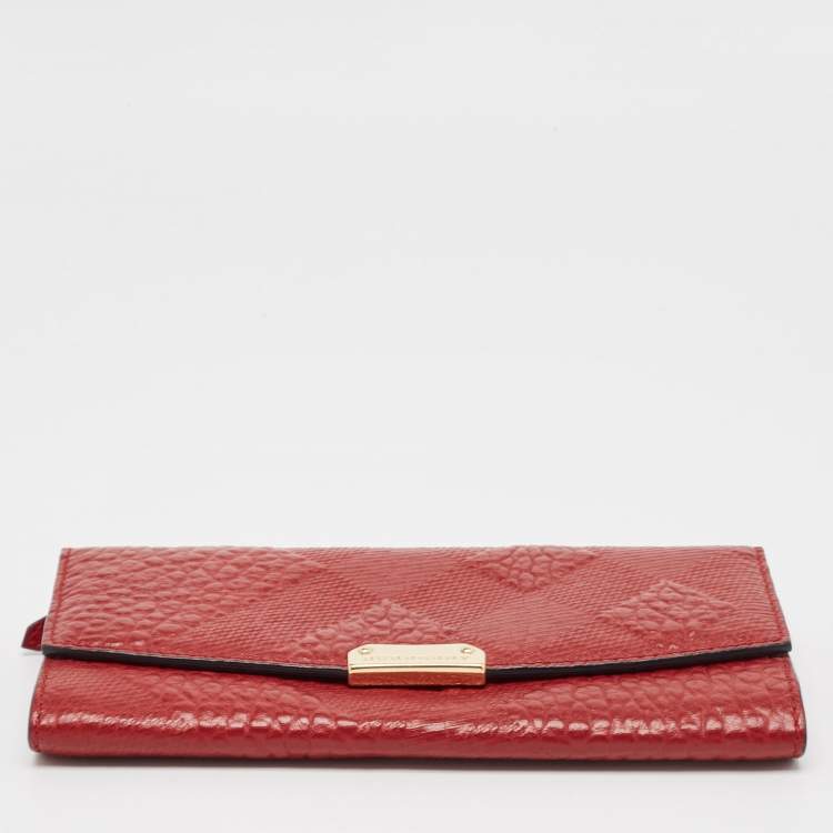 Pre Owned Burberry Red Check Embossed Leather Porter Continental Wallet 