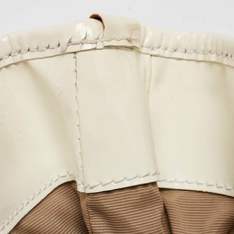 Pre Owned Burberry White/Beige Super Nova Check Vinyl Small Studded Rachel Tote