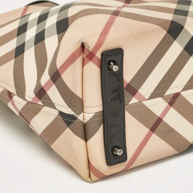 Pre Owned Burberry Black/Beige Supernova Check Coated Canvas and Patent Leather Large Nickie Tote