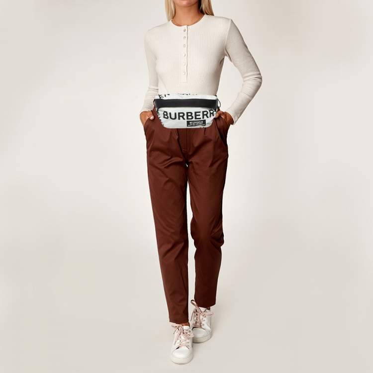 Pre Owned Burberry White Fabric Sonny Medium Logo Belt Bag