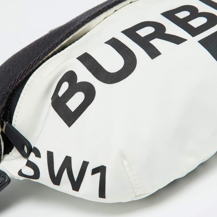 Pre Owned Burberry White Fabric Sonny Medium Logo Belt Bag