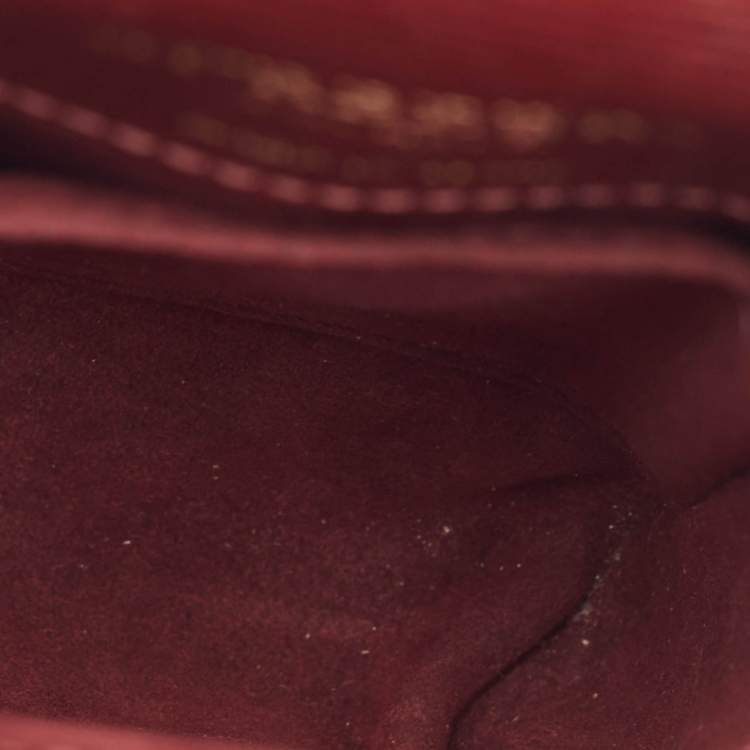 Pre Owned Burberry Burgundy/Brown Leather Buckle Vertical Crossbody Bag