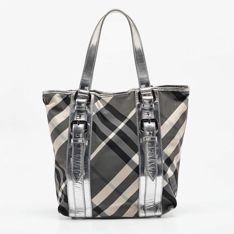 Pre Owned Burberry Silver Beat Check Nylon Victoria Tote