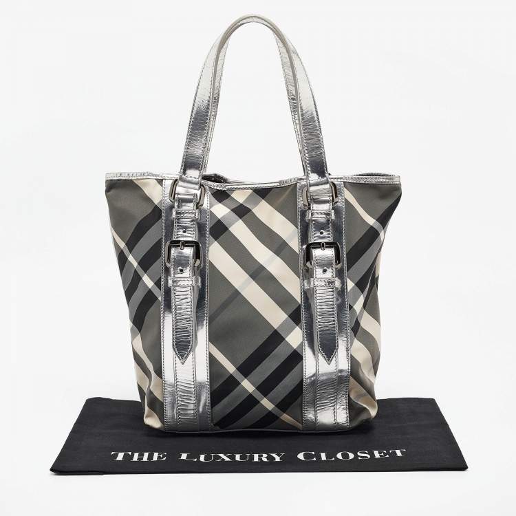 Pre Owned Burberry Silver Beat Check Nylon Victoria Tote