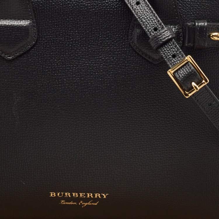 Pre Owned Burberry Black/Beige Leather and House Check Fabric Small Banner Tote