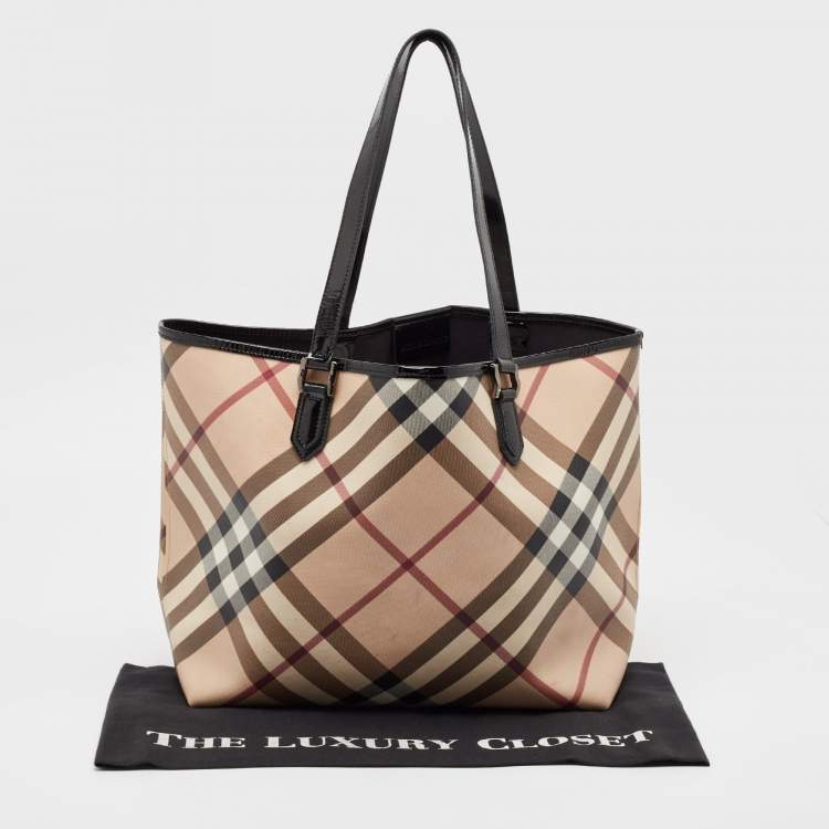 Pre Owned Burberry Black/Beige Supernova Check Vinyl and Patent Leather Large Nickie Tote