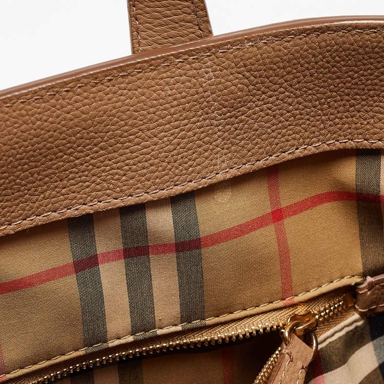 Pre Owned Burberry Beige House Check Canvas and Leather Medium Banner Tote