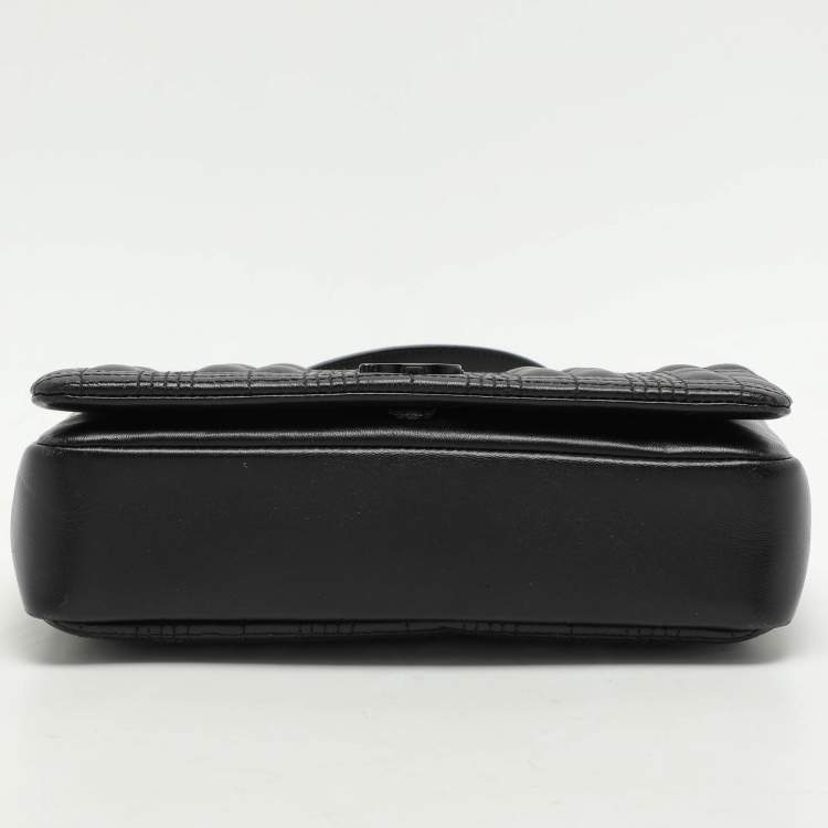 Pre Owned Burberry Black Quilted Leather Small Lola Shoulder Bag
