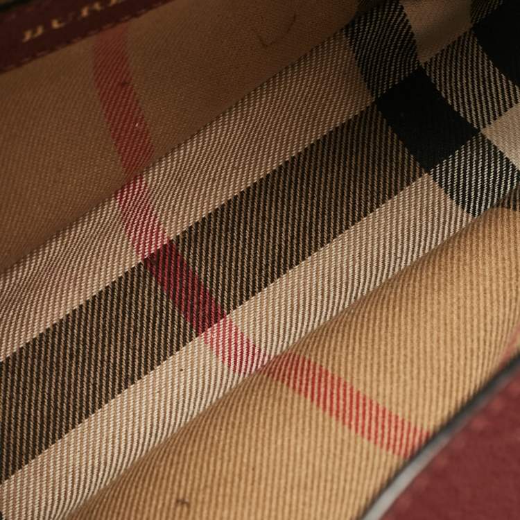 Pre Owned Burberry Burgundy Leather  Small Medley Buckle Crossbody Bag