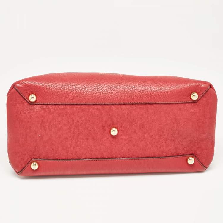 Pre Owned Burberry Red/Beige Leather and House Check Fabric Medium Banner Tote
