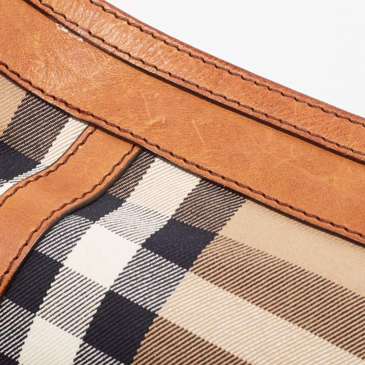 Pre Owned Burberry Beige/Brown House Check Canvas and Leather Pasmore Shoulder Bag