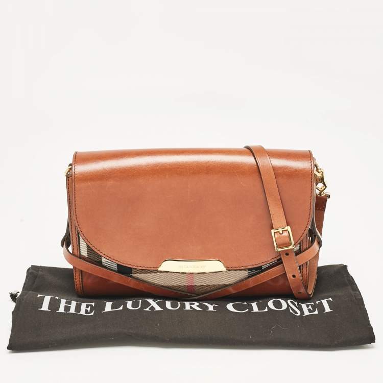 Pre Owned Burberry Brown/Beige House Check Canvas and Leather Abbott Shoulder Bag