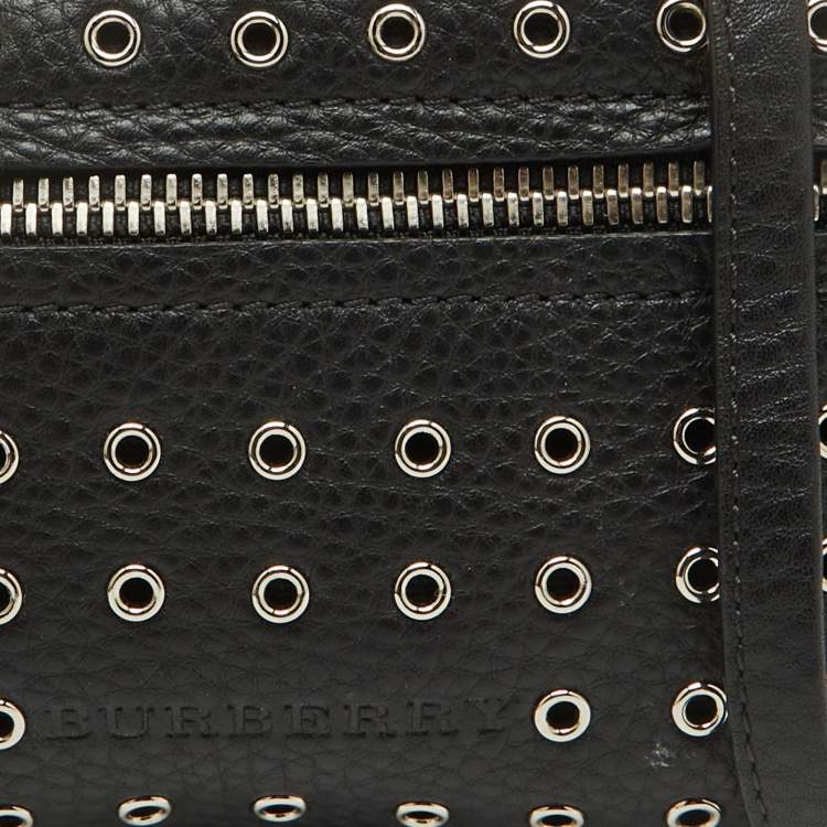 Pre Owned Burberry Black Leather Eyelet Crossbody Bag