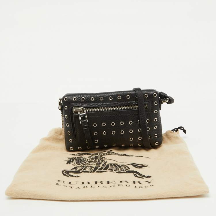 Pre Owned Burberry Black Leather Eyelet Crossbody Bag