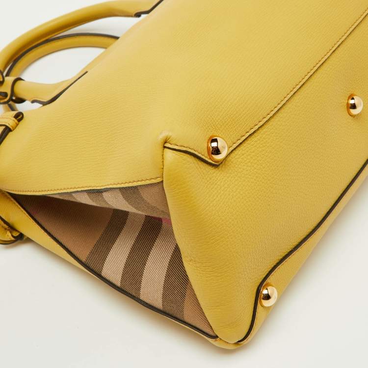 Pre Owned Burberry Yellow Leather and House Check Canvas Medium Banner Tote