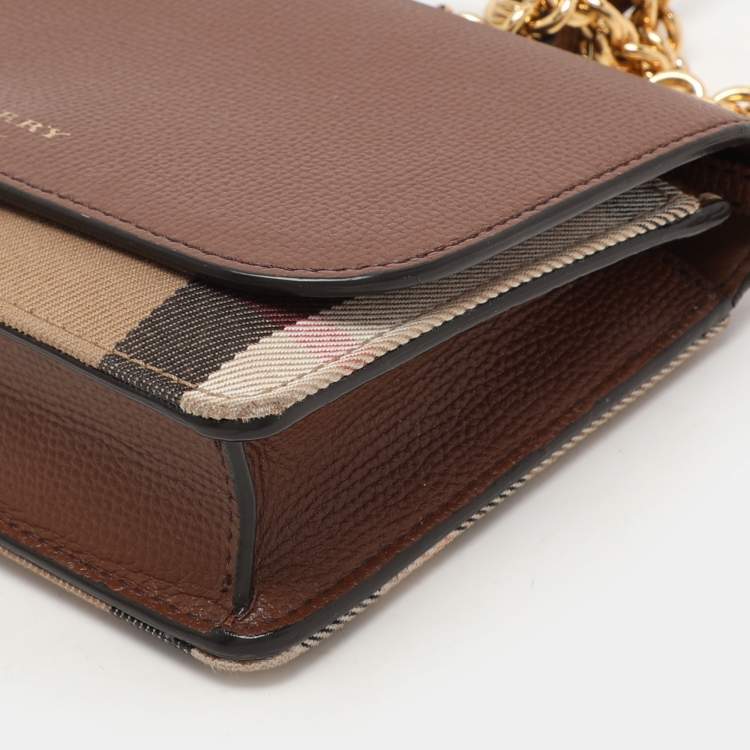 Pre Owned Burberry Brown/Beige House Check Canvas and Leather Hampshire Crossbody Bag