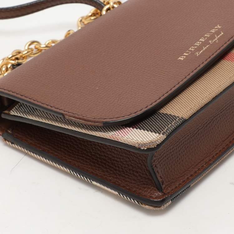 Pre Owned Burberry Brown/Beige House Check Canvas and Leather Hampshire Crossbody Bag