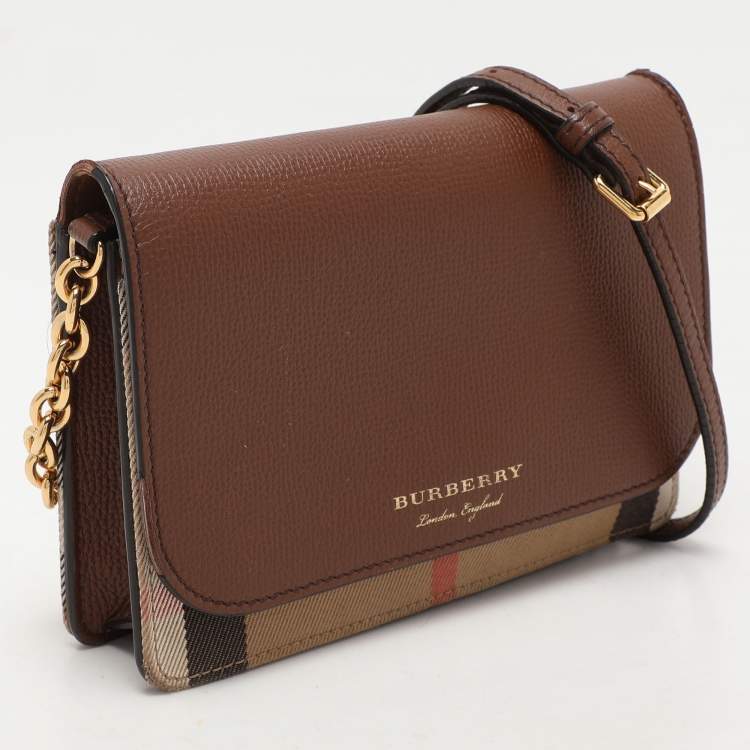 Pre Owned Burberry Brown/Beige House Check Canvas and Leather Hampshire Crossbody Bag