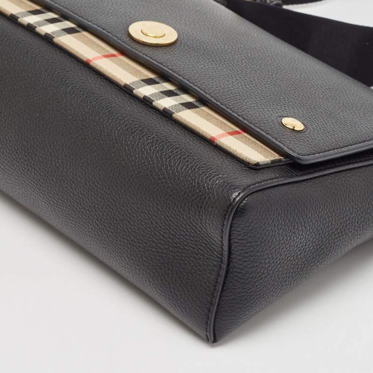 Pre Owned Burberry Black/Beige Check Canvas and Leather Note Shoulder Bag