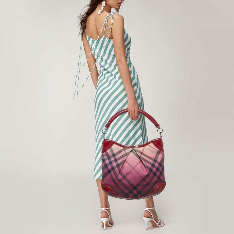 Pre Owned Burberry Burgundy Ombre Nova Pop Check PVC and Patent Leather Craigwell Hobo