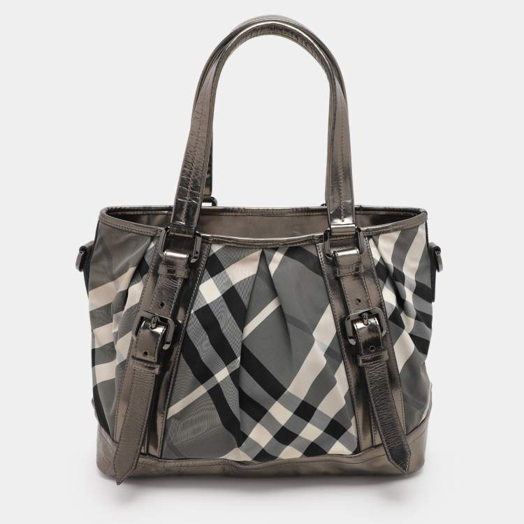Pre Owned Burberry Grey/Black Beat Check Nylon and Patent Leather Lowry Tote
