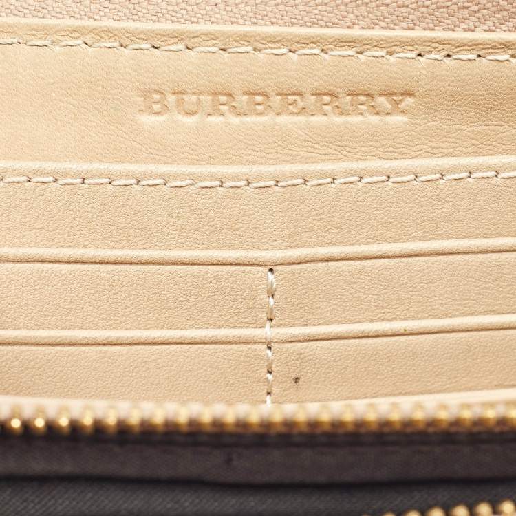 Pre Owned Burberry Beige Nova Check Coated Canvas Zip Around Wallet